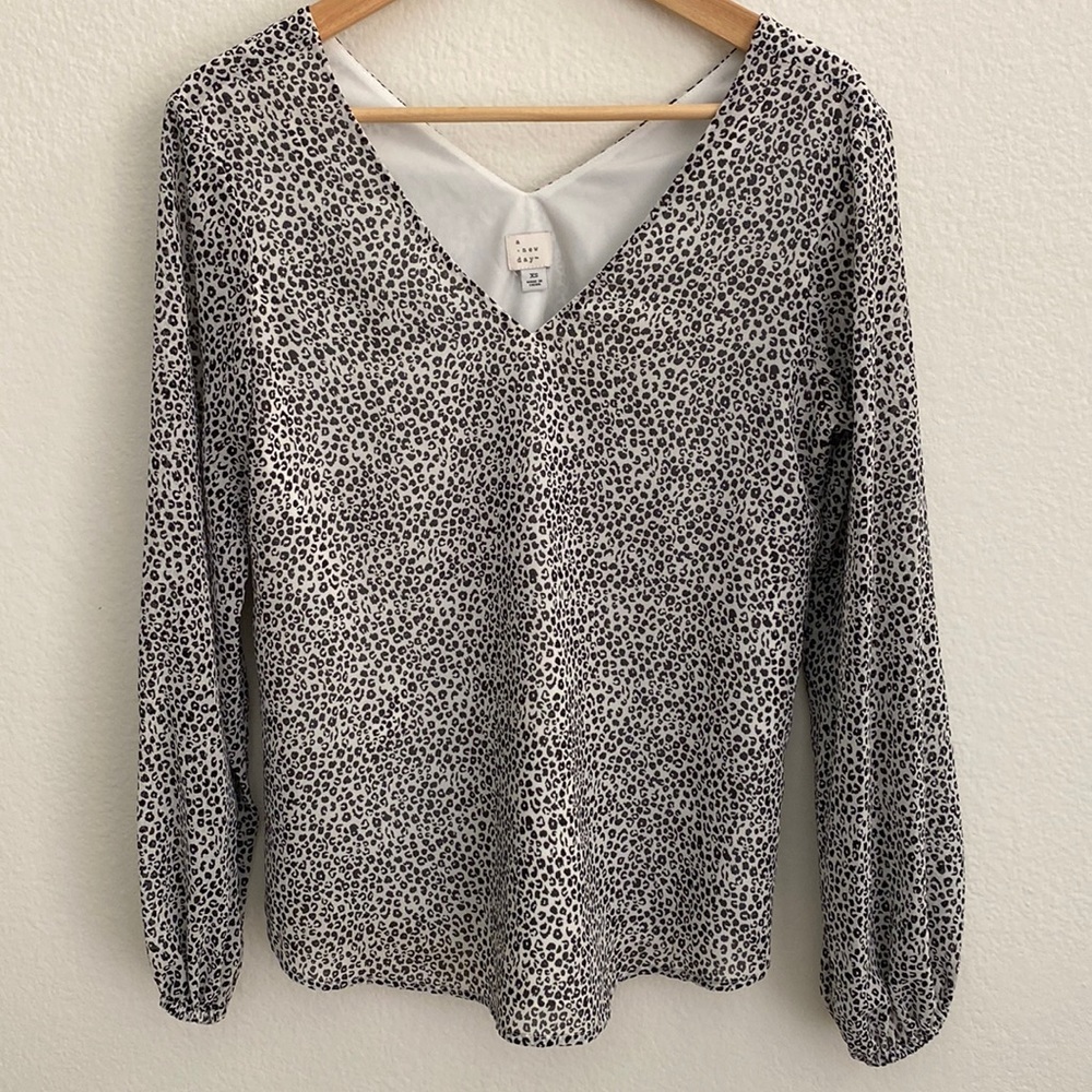 A New Day double V long sleeve top